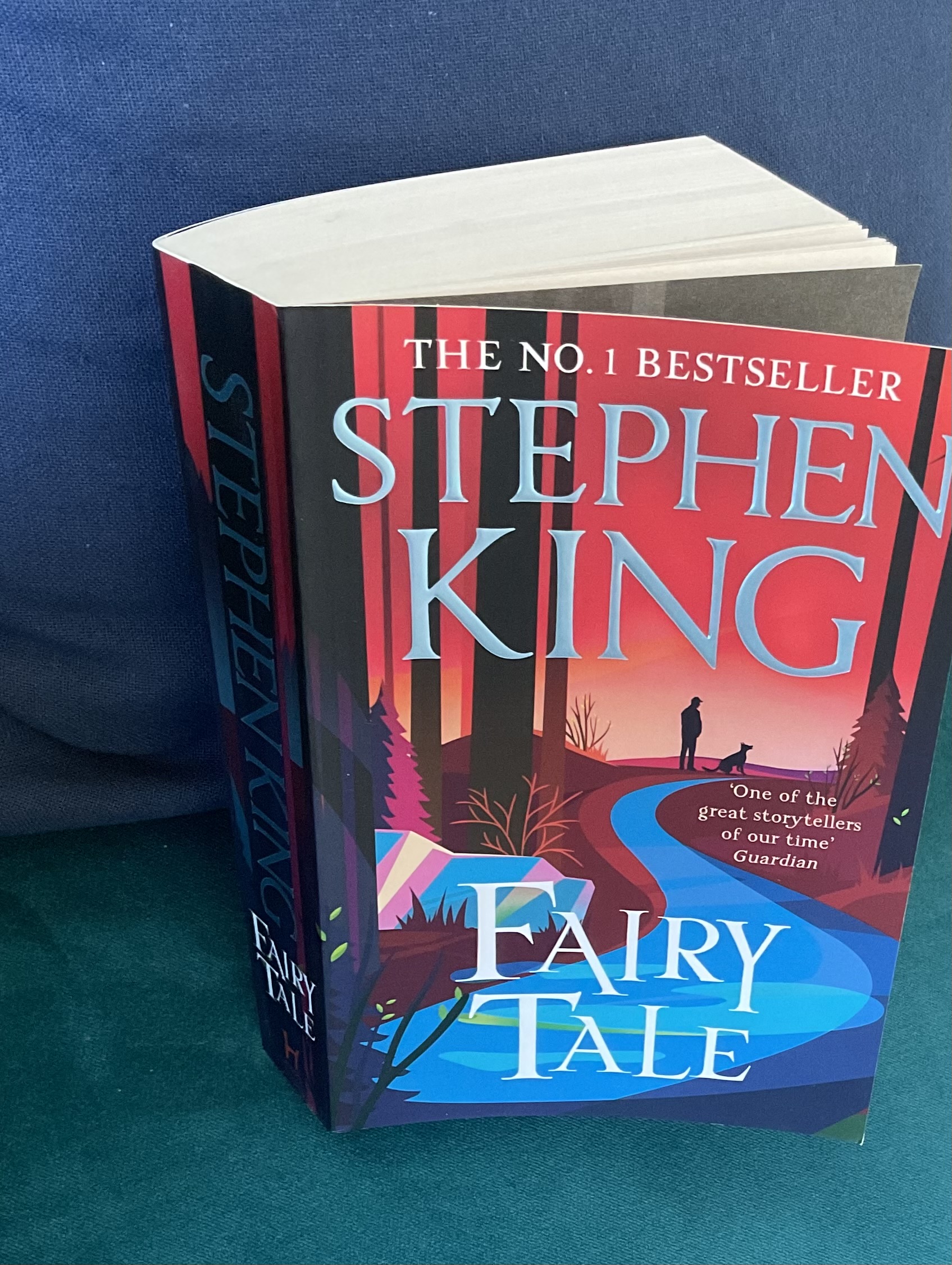 Fairy Tale & IT Sprayed Book Edges : r/stephenking